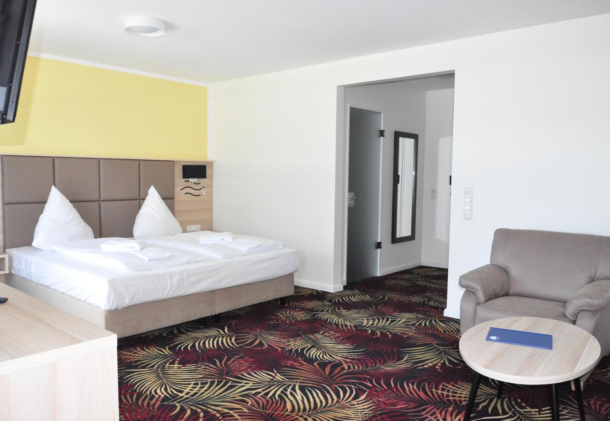 Avalon Hotel Bellevue Fehmarn Exterior foto