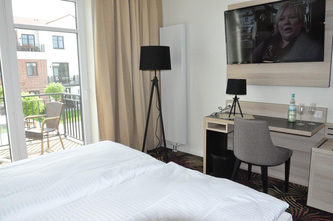 Avalon Hotel Bellevue Fehmarn Exterior foto